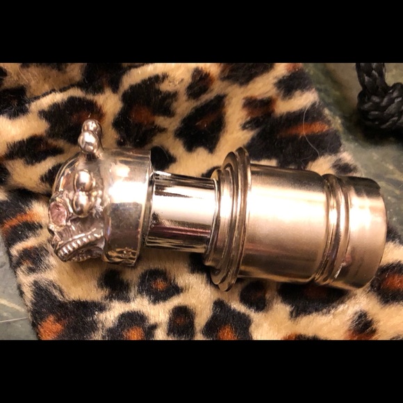 Sterling Silver Skull & Crossbones Car Lighter - Picture 3 of 3